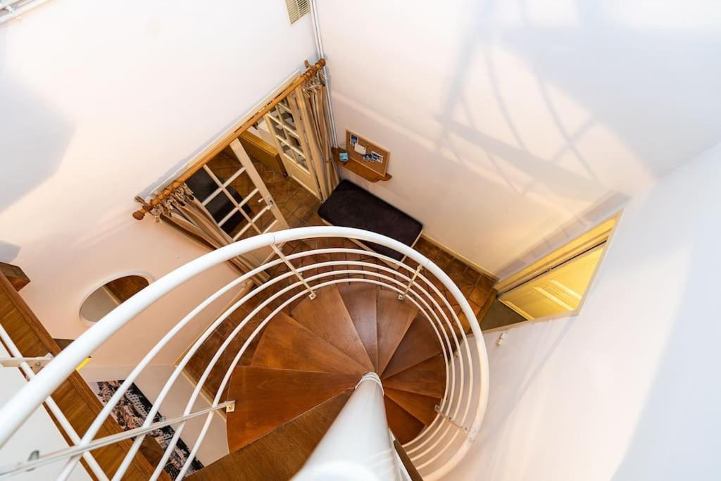 Anna-Maria : Grand Appartement 10 Personnes+Parking Prive -Actif+ Location- 马赛 外观 照片
