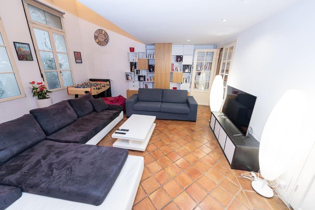Anna-Maria : Grand Appartement 10 Personnes+Parking Prive -Actif+ Location- 马赛 外观 照片