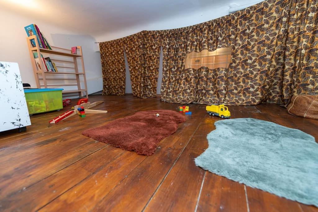 Anna-Maria : Grand Appartement 10 Personnes+Parking Prive -Actif+ Location- 马赛 外观 照片